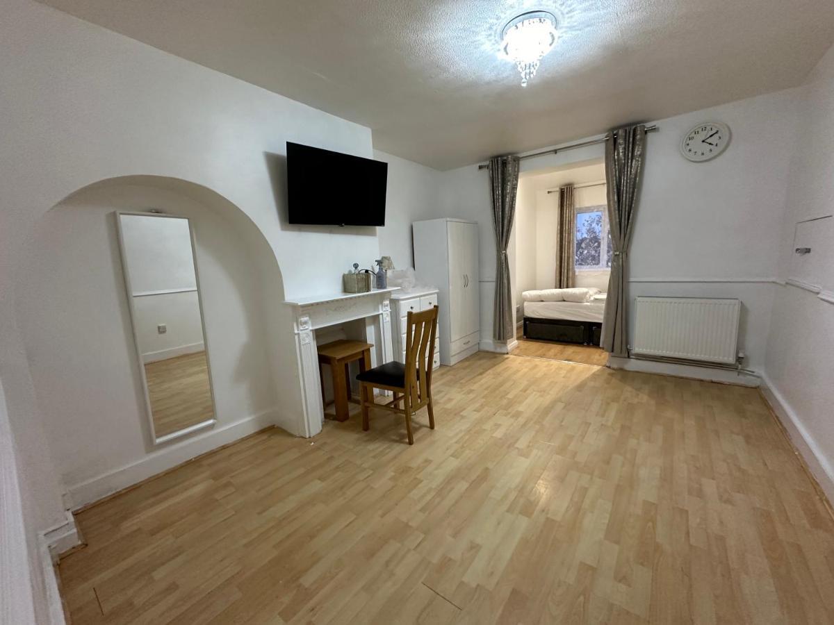 Keedonwood Road Bromley, Rooms With Free Wifi Kültér fotó